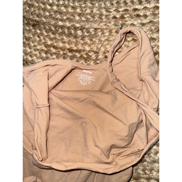 SKIMS squareneck bodysuit in tan size small - Picture 3 of 3